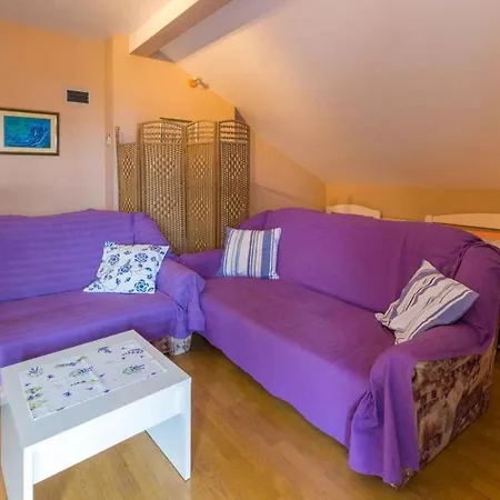 Studio In 39241